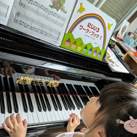 Mioピアノ教室のレッスンフォト 17